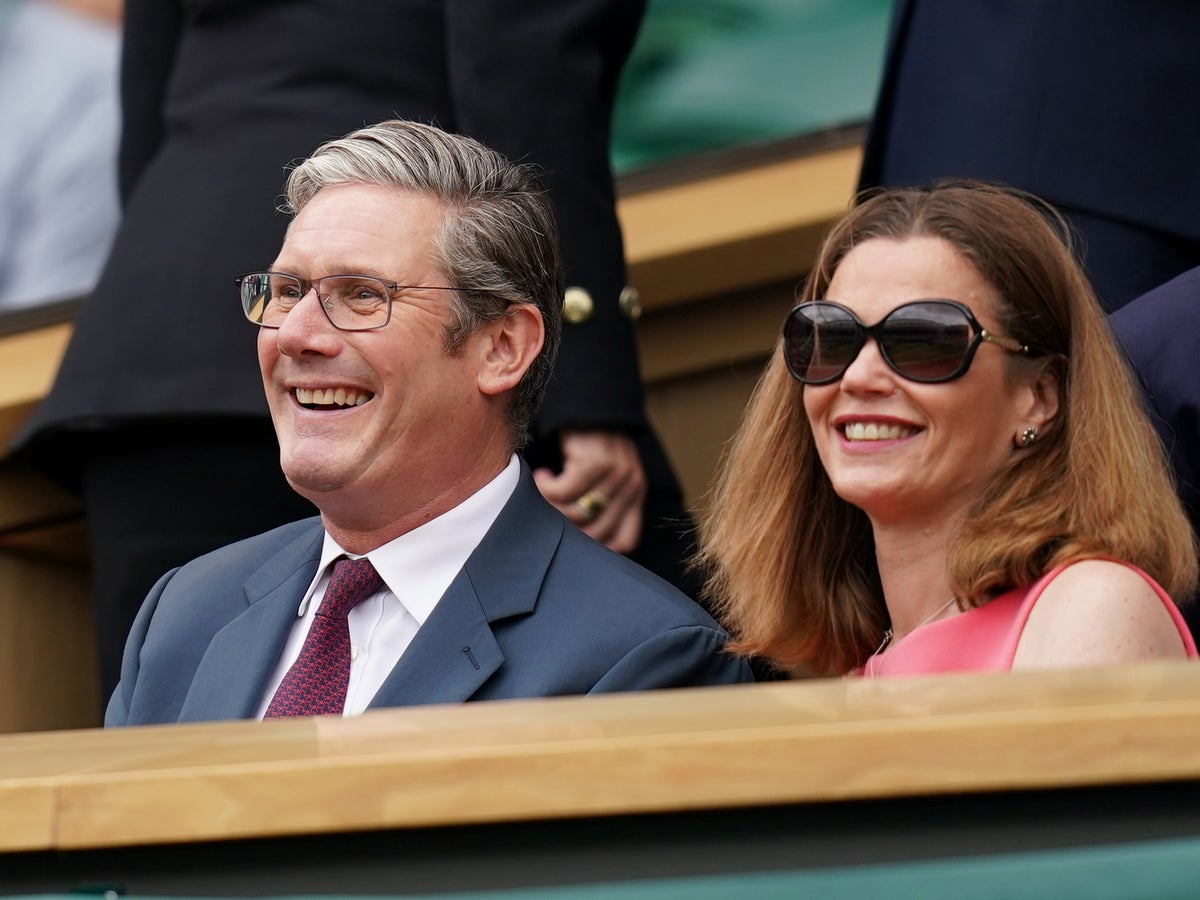 Victoria Starmer: A Prime Candidate for No. 10 Downing Street - Public perception of Victoria Starmer's suitability for Prime Minister