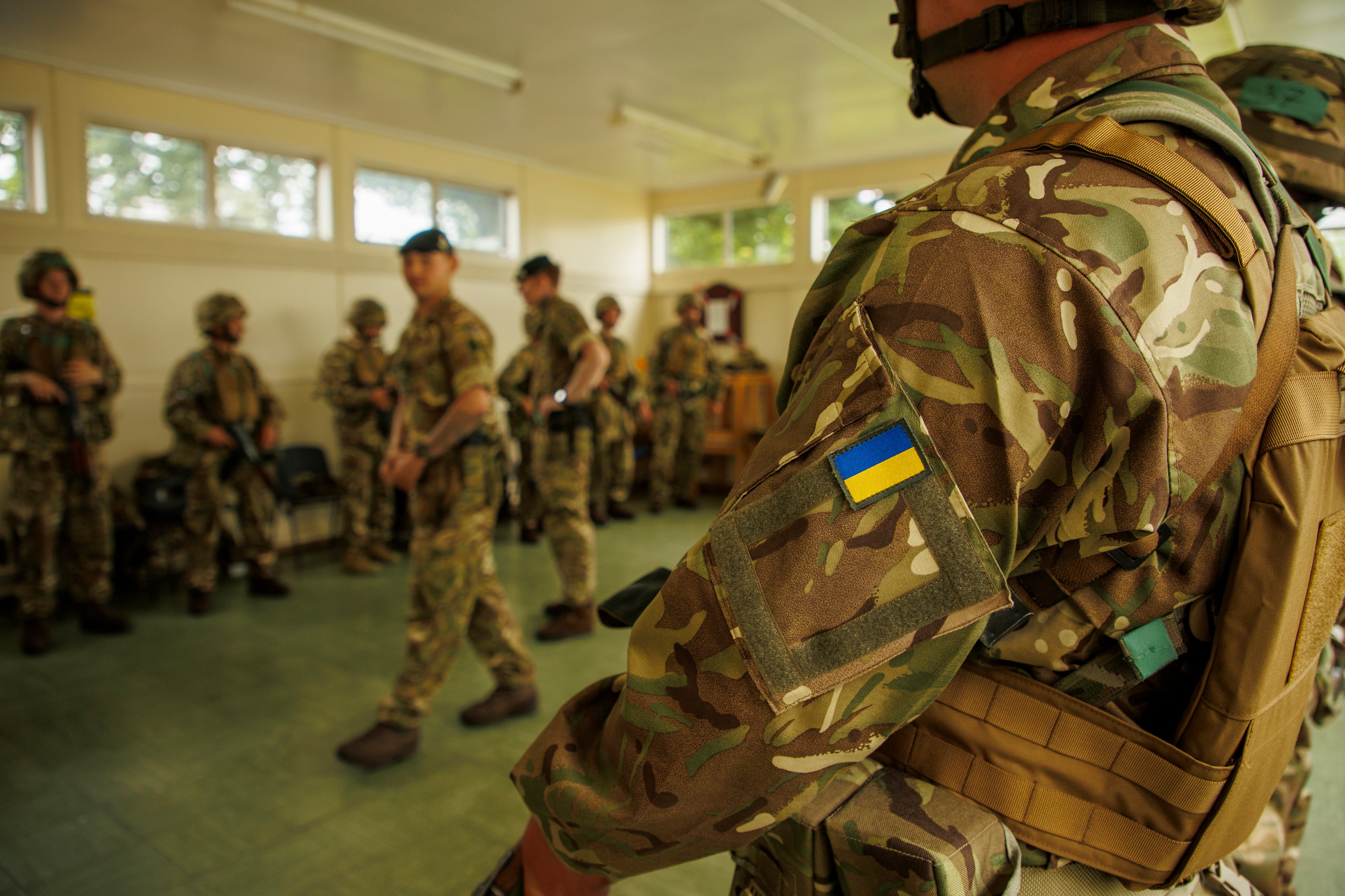 Image of Ukrainian soldiers seen here receiving training at a facility in the UK (MOD)