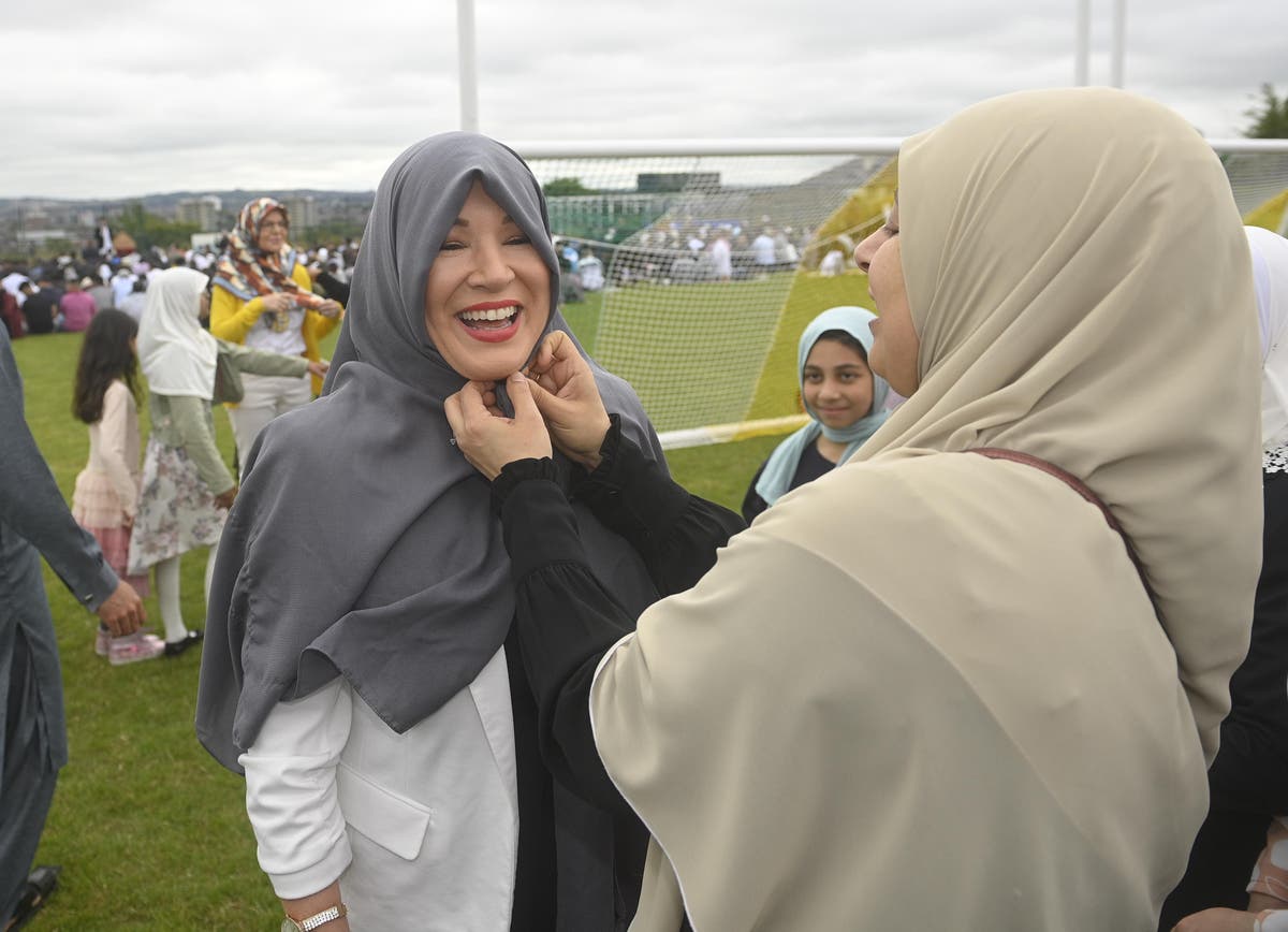 Michelle O&rsquo;Neill calls for rainbow of cultures as she attends Eid celebration