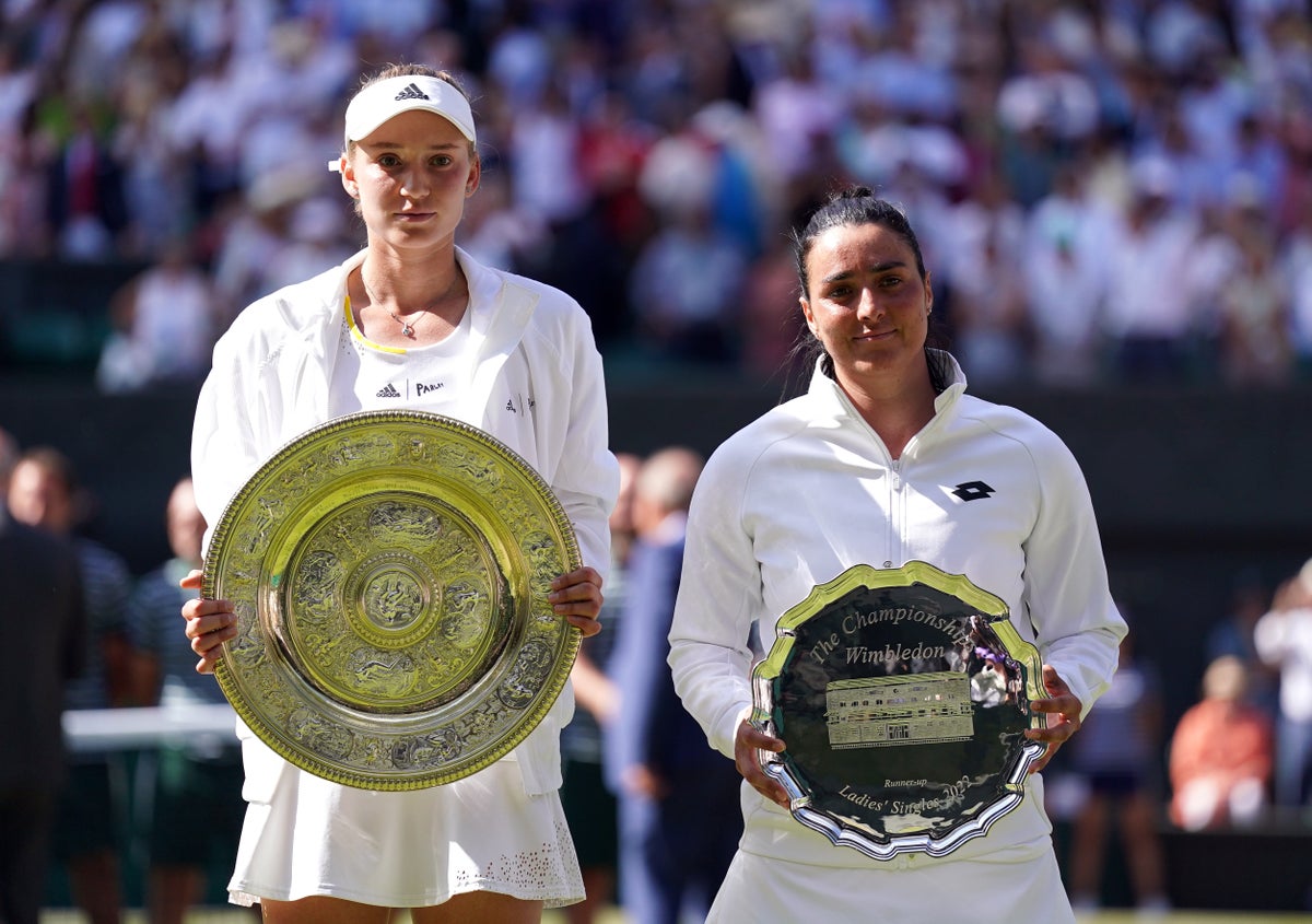 Wimbledon day 13: Elena Rybakina stays cool on sunny Centre Court to win title