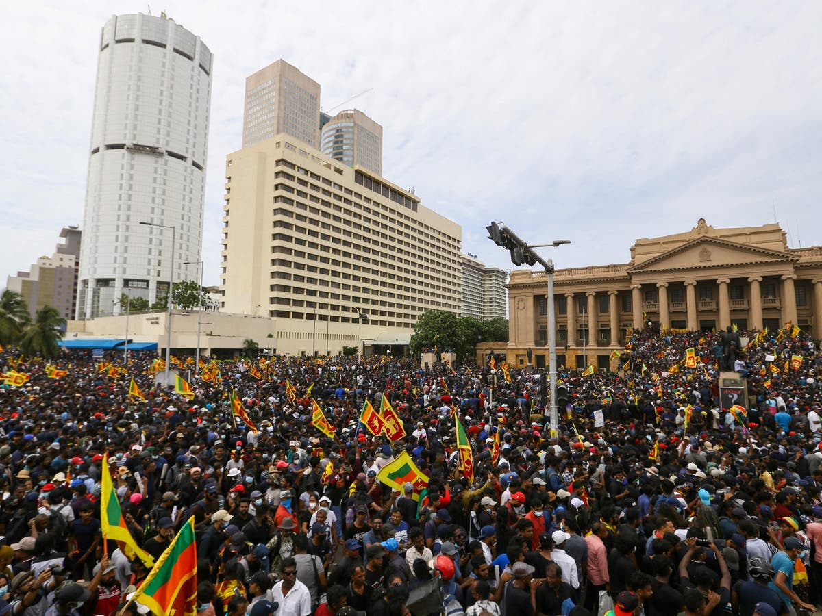 Sri Lankan prime minister’s house set on fire amid mass protests