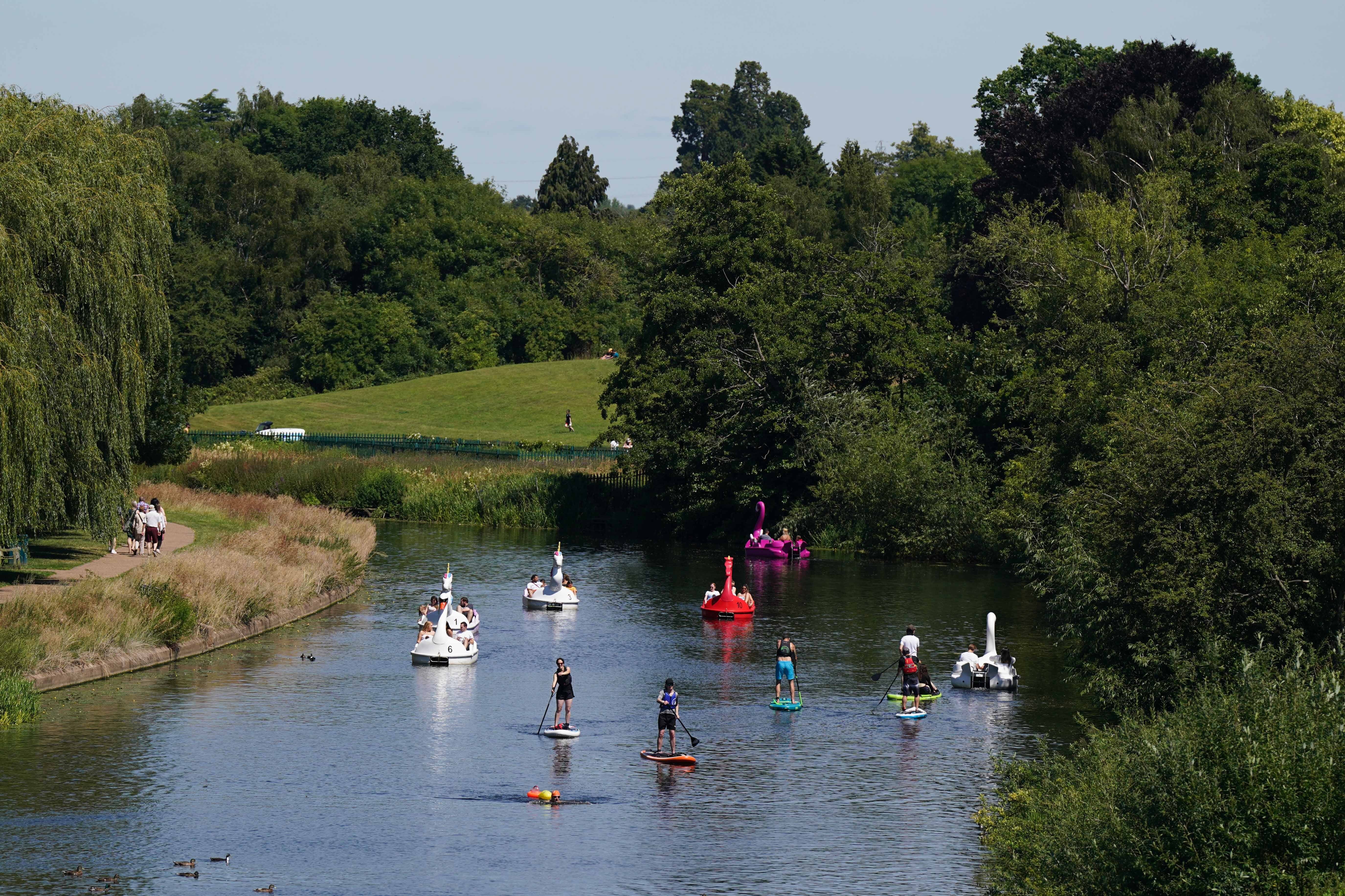 Temperatures are set to hit 29C on Sunday (Jacob King/PA)
