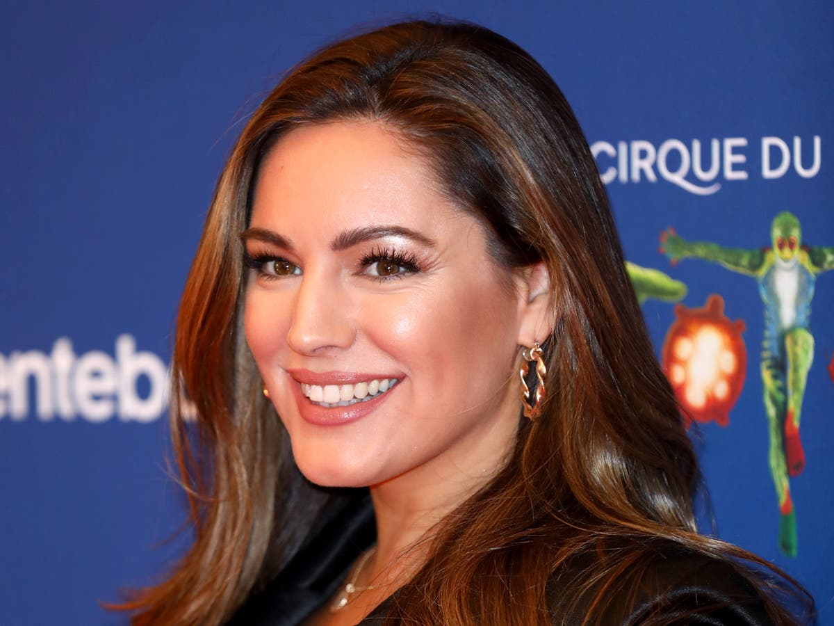 Kelly Brook says she’s ‘really sad’ for her American friends right now