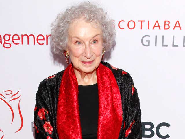 <p>Margaret Atwood attends the 28th Annual Scotiabank Giller Prize Gala on 8 November 2021 in Toronto, Ontario</p>