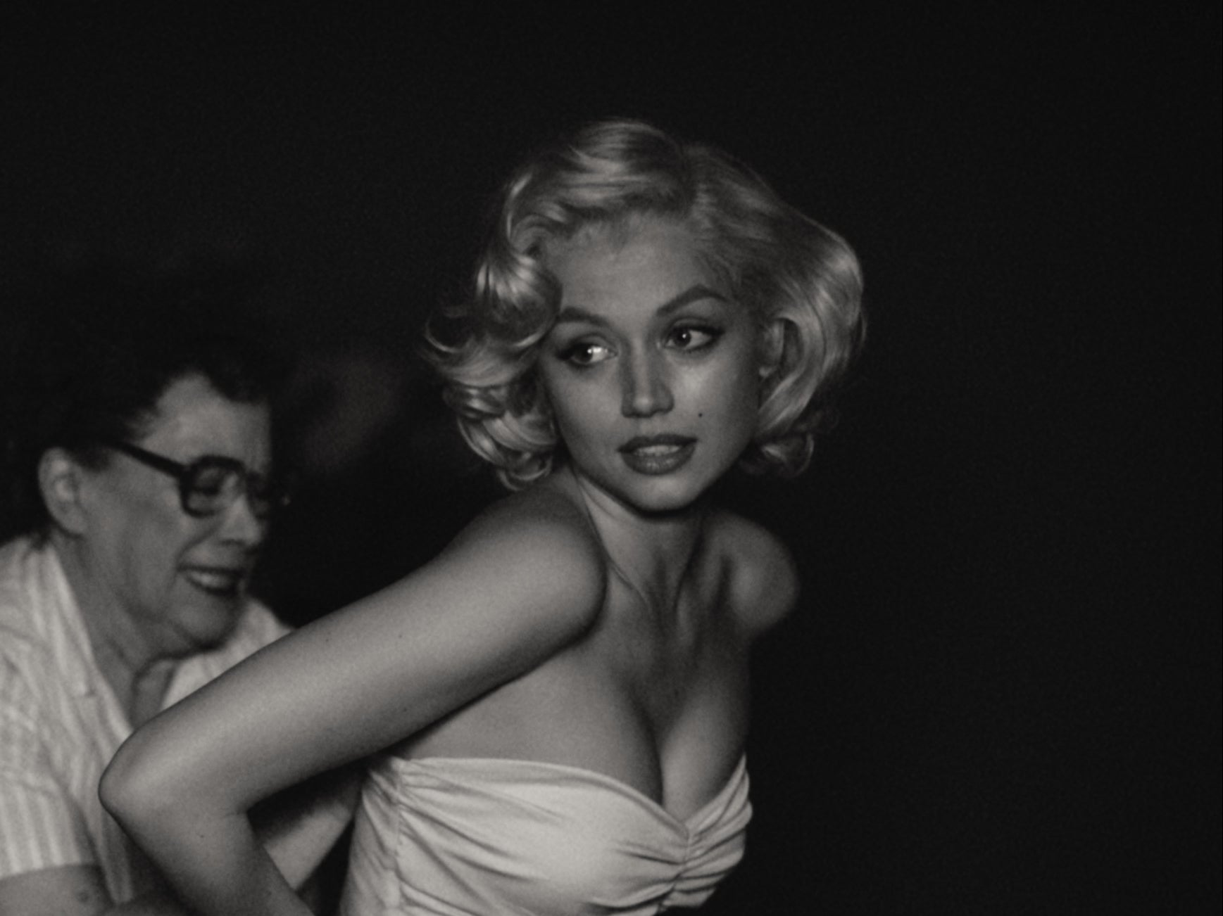 Blonde Marilyn Monroe estate responds to criticism of Netflix film starring Ana de Armas The Independent pic