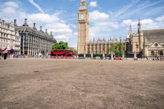 UK weather – live: Highs of 26C today as weather cools ahead of extreme heat next week