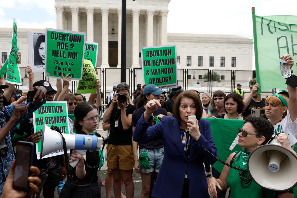 Republican senators block legislation to allow travel across state lines for abortion Republican senators block legislation to allow travel across state lines for abortion