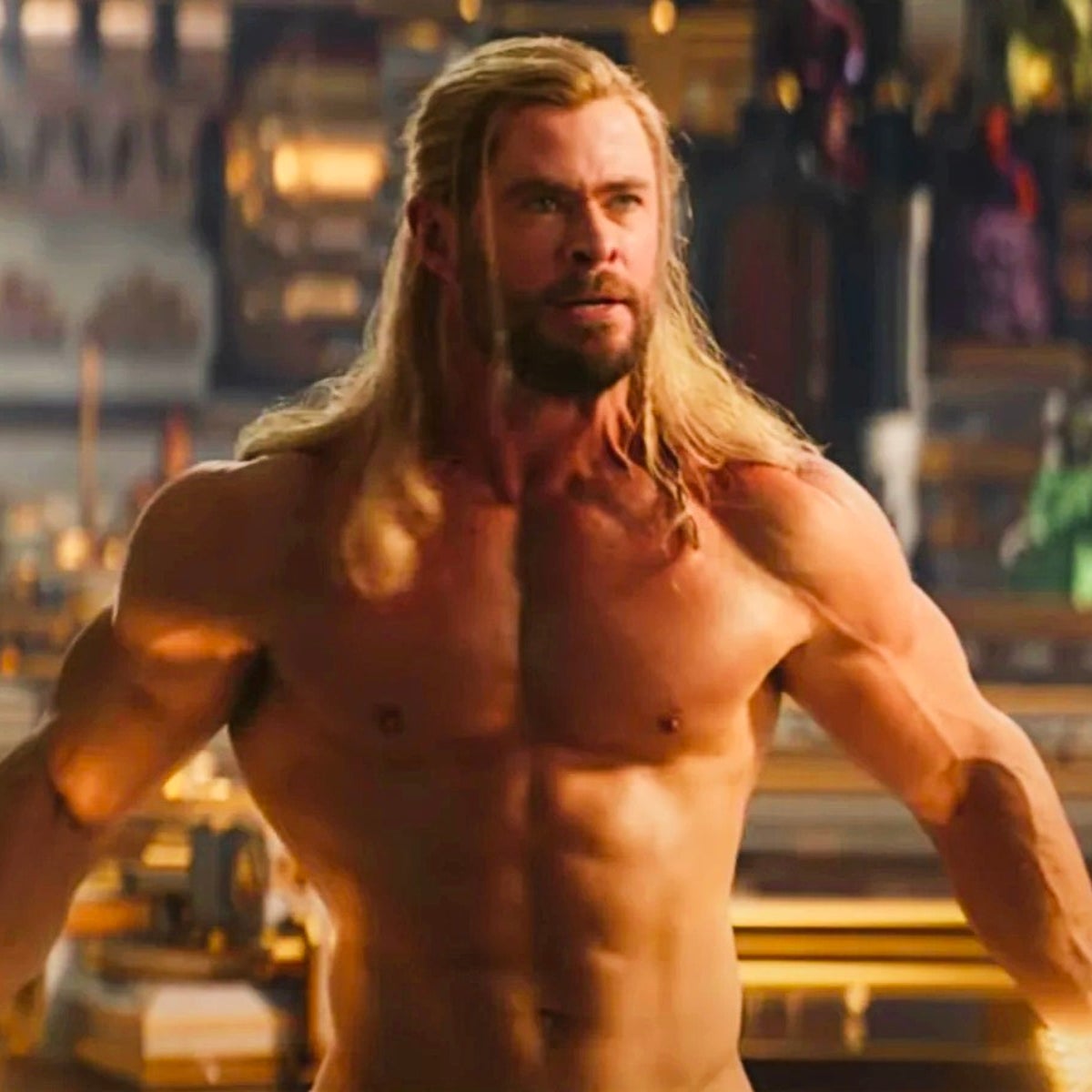 Chris Hemsworth's wife thought he took his physique too far for ...