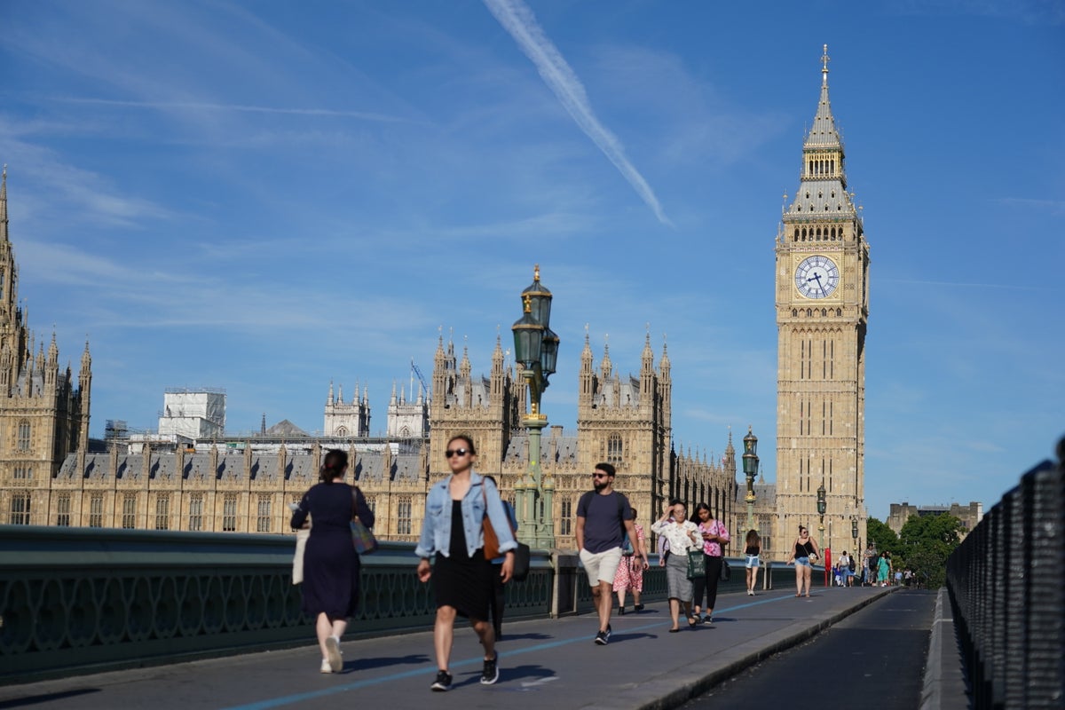 Met Office issues first red warning for extreme heat as odds on 40C drop