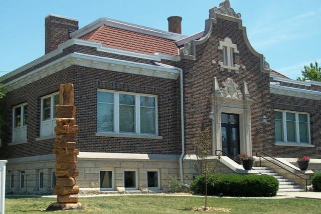 Una biblioteca de Iowa cerró luego de las quejas de los residentes sobre los libros y el personal LGBT+