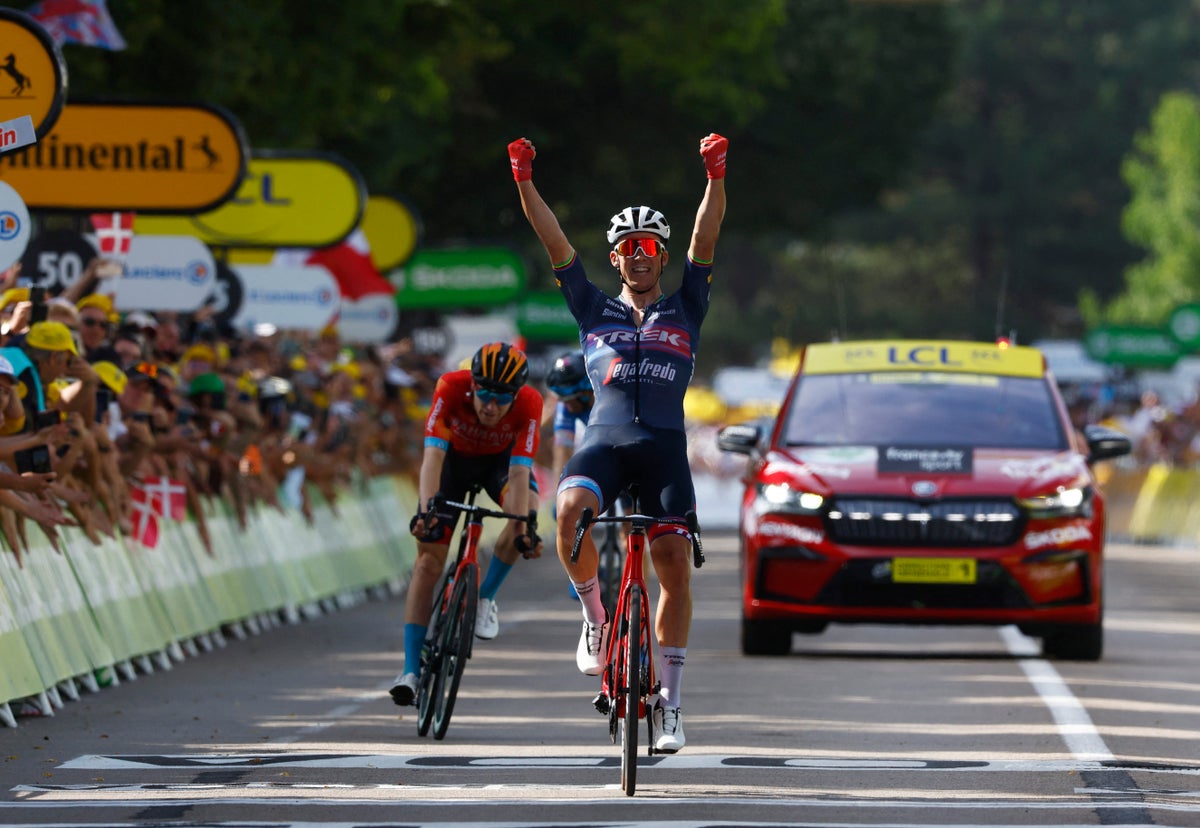 Tour de France 2022 LIVE: Stage 14 updates as Jonas Vingegaard leads Tadej Pogacar in standings