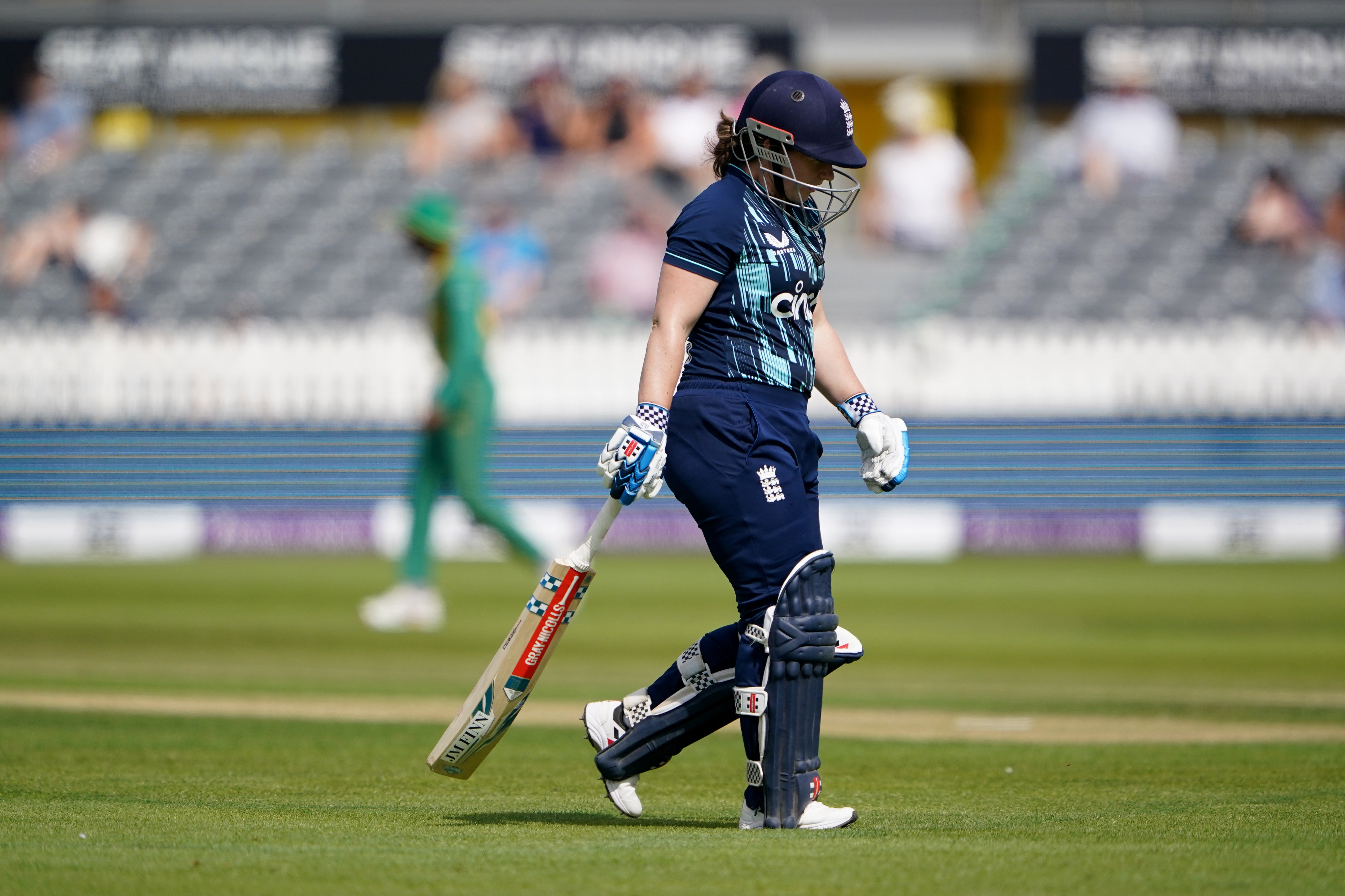 Tammy Beaumont misses out on England cricket squad for