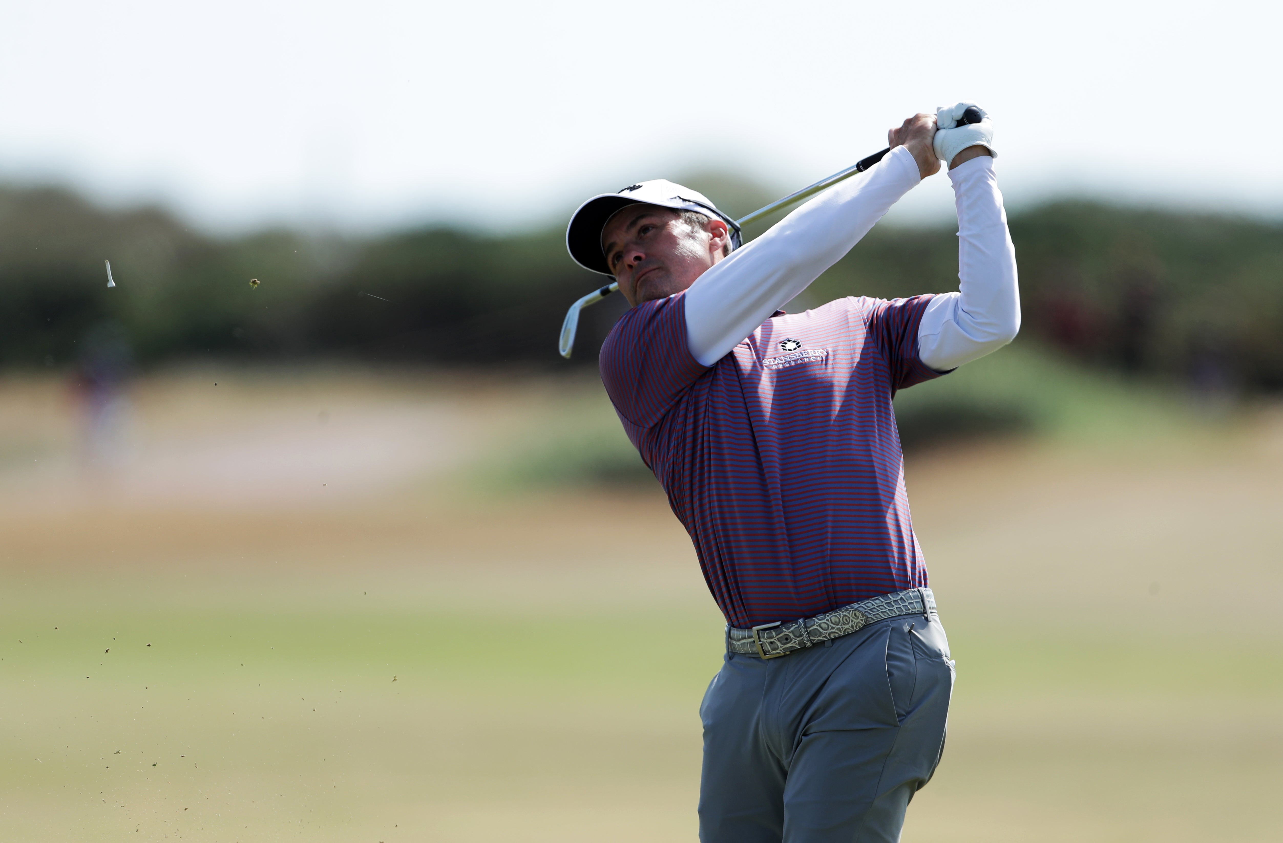 Kevin Kisner surged through the field with a third round of 65 in the 150th Open Championship