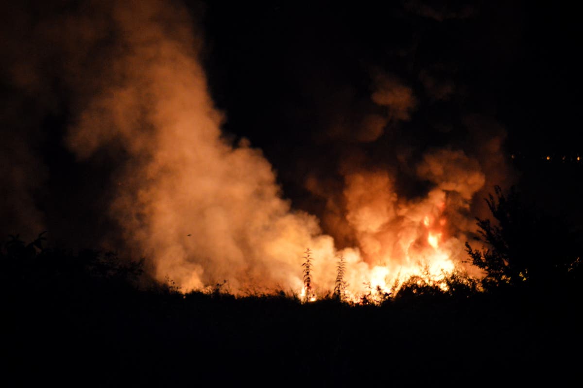 Crew killed as Ukraine cargo plane carrying munitions crashes in Greece