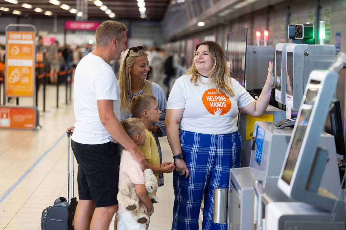 EasyJet launches new customer service initiatives to help passengers this summer