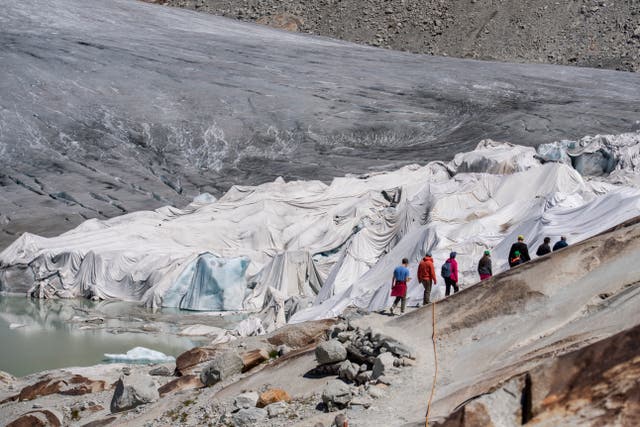 SUIZA-GLACIAR-CLIMA