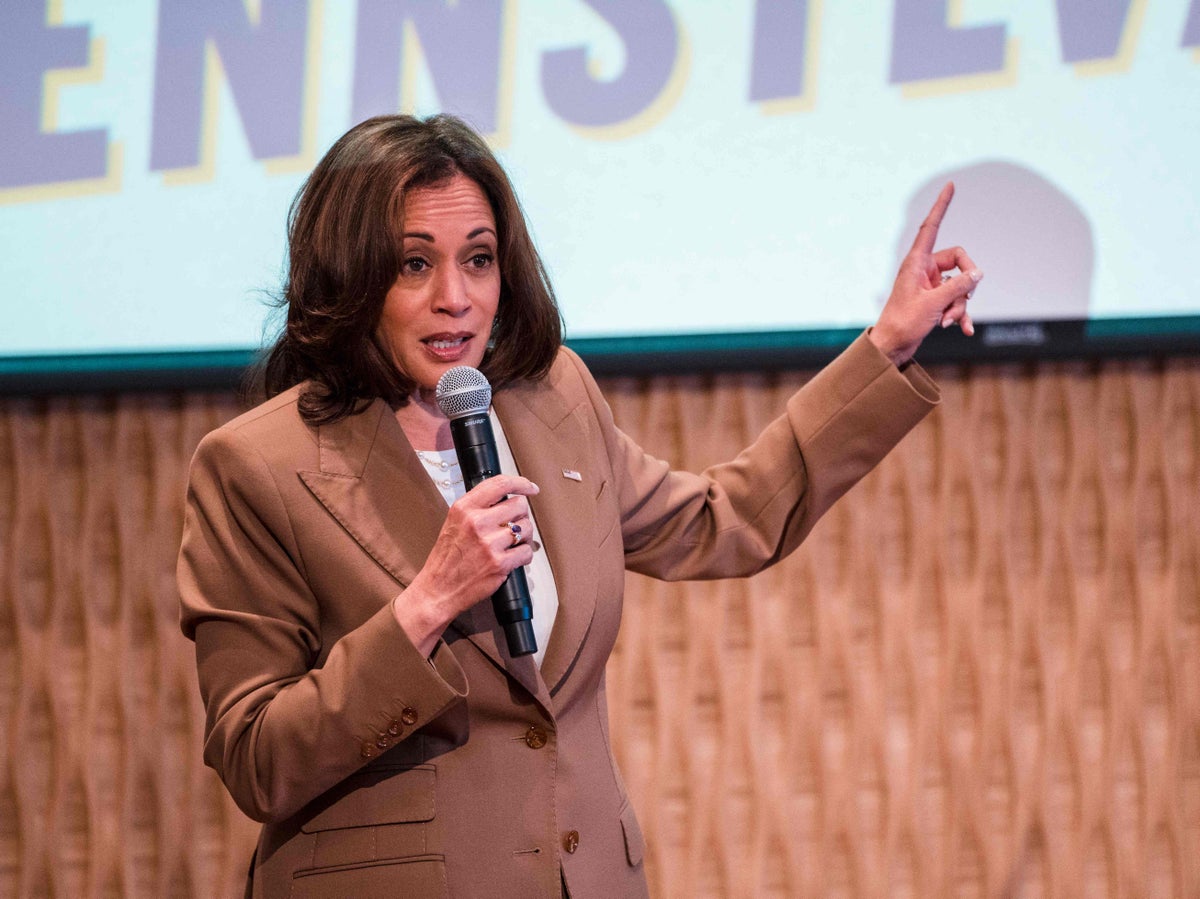 Kamala Harris tests negative for Covid after White House announces Biden’s positive test