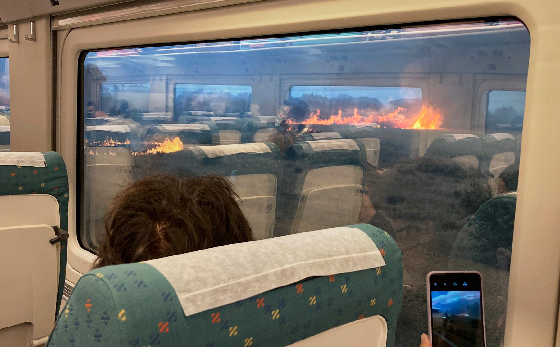 ESPAÑA-INCENDIOS-TREN