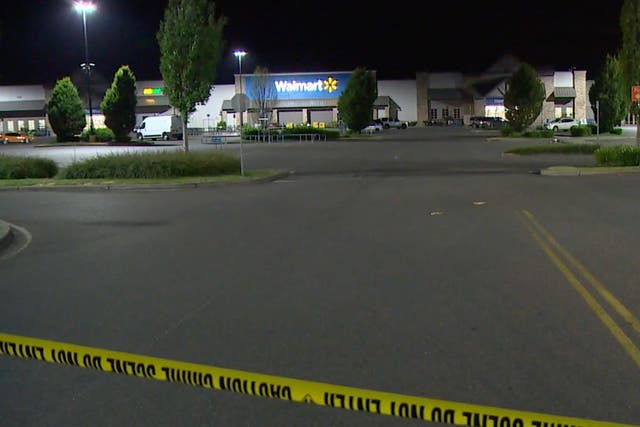 <p>Five people were injured during a shooting at a Walmart in Washington state</p>