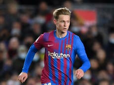 Barcelona wage dispute still holding up Frenkie De Jong’s Manchester United move