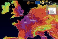 ‘Very extreme danger of wildfires in UK’ as temperatures set to top 40C