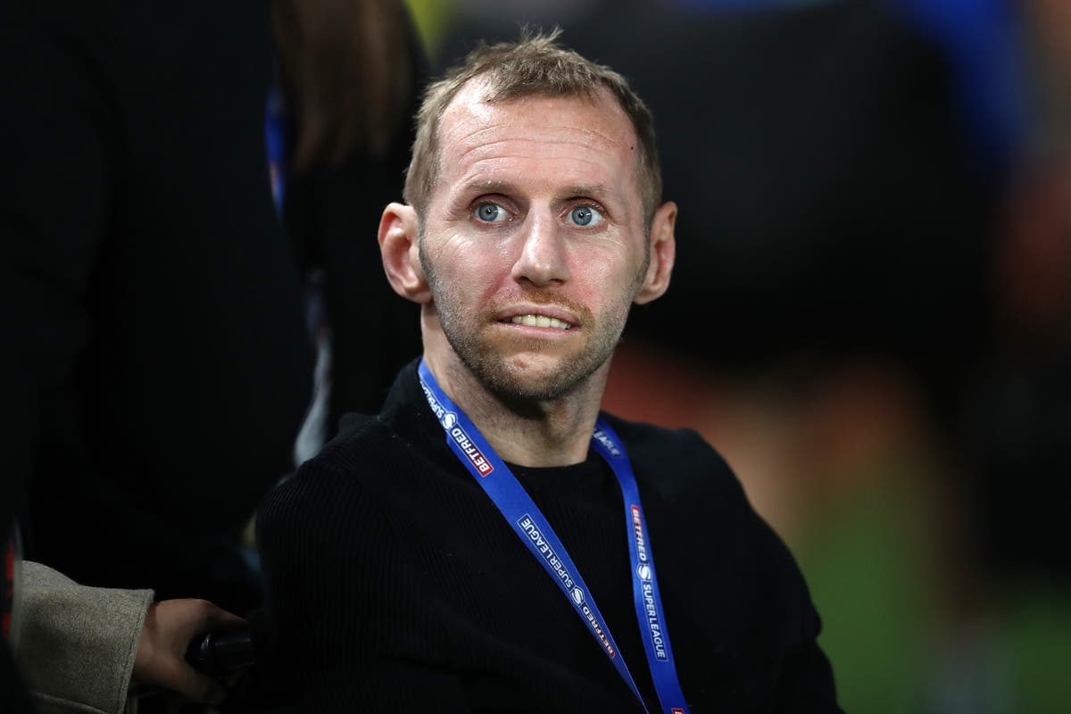 Government has &lsquo;blood on its hands&rsquo; over &pound;50m MND research delay, Rob Burrow says