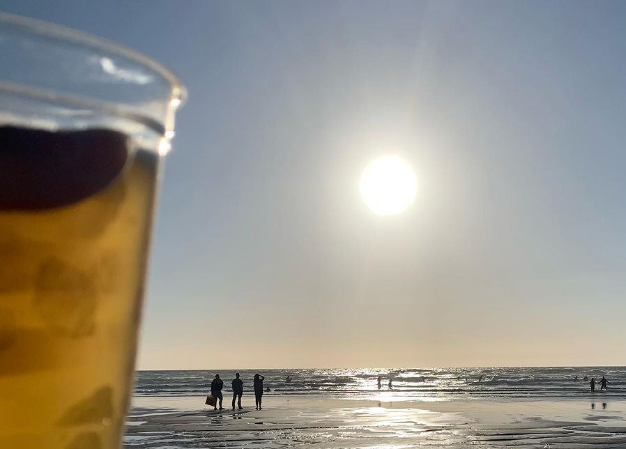 Expect benches on the beach and a simple menu of burgers, snacks and pies at this beautiful low-key bar