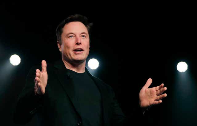 <p>Elon Musk has sold 7.92 million Tesla shares</p>