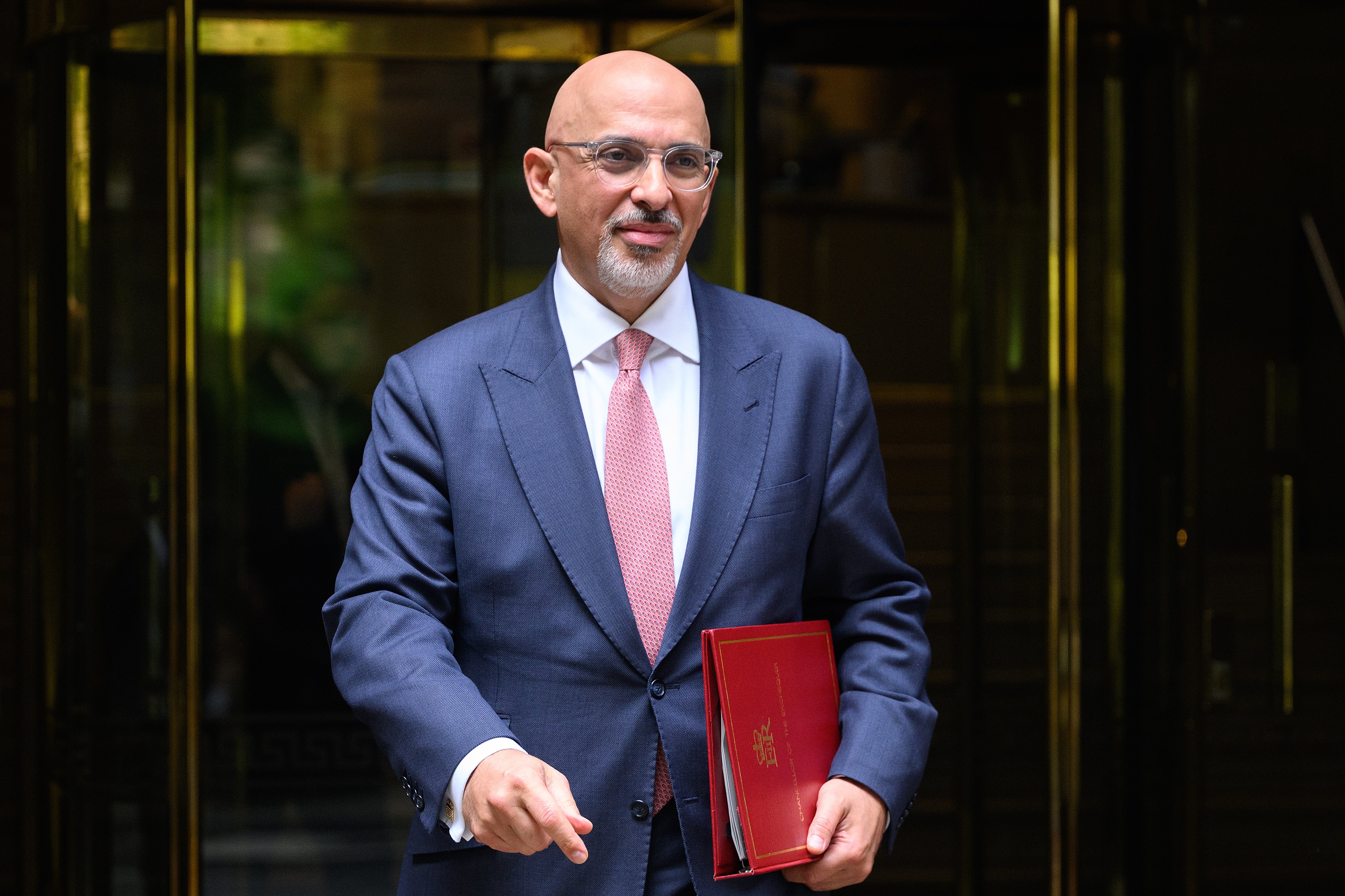 Chancellor Nadhim Zahawi announces his support for Liz Truss as the next prime minister