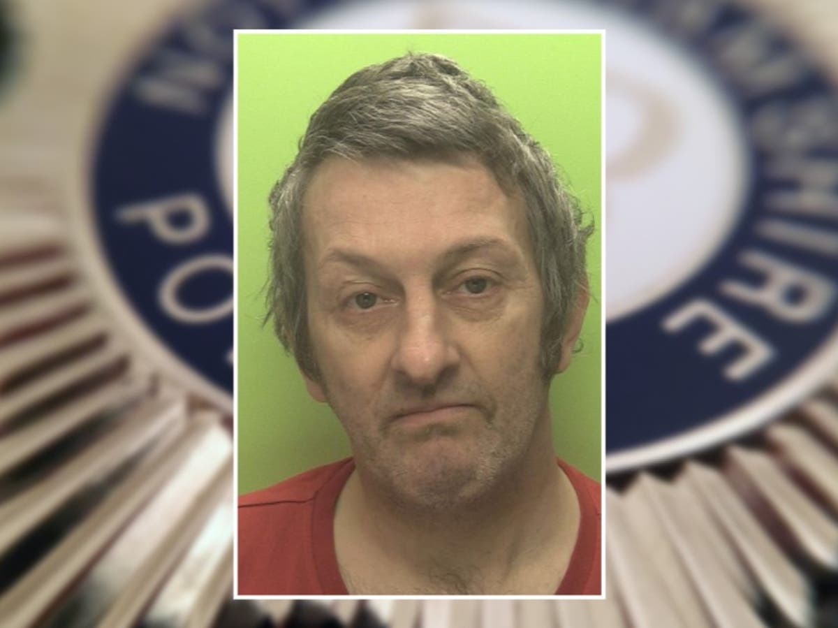 Robber jailed after holding up shop with toilet roll