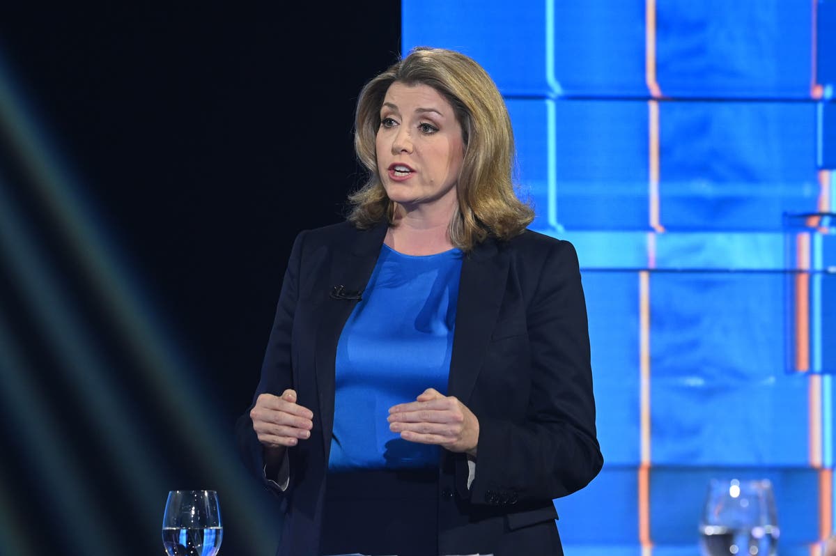 Mordaunt&rsquo;s team share article &lsquo;in error&rsquo; saying Tory MPs will &lsquo;murder party&rsquo; if they vote for Sunak and Truss