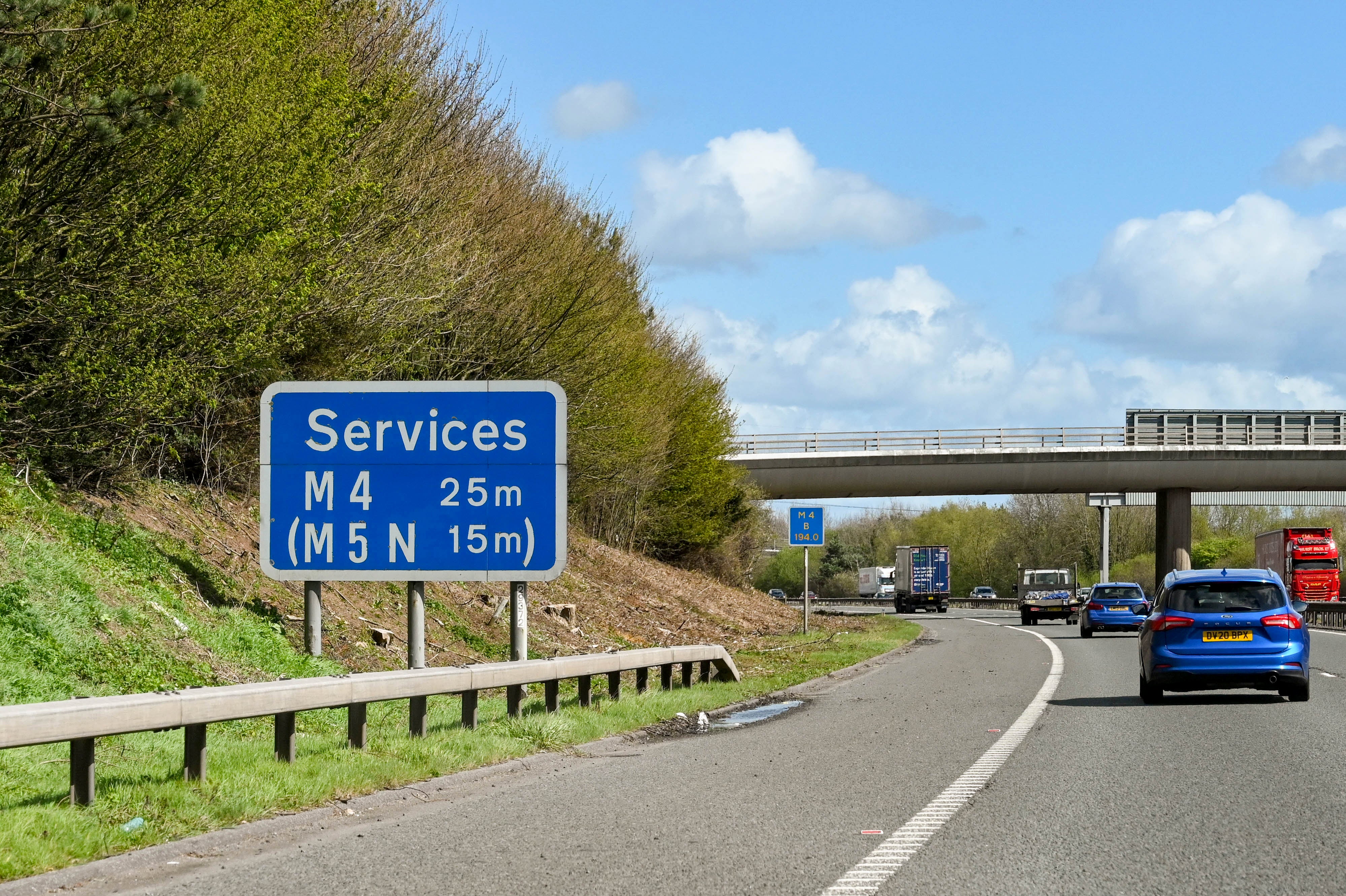 There are delays on the M25 nearby from Heathrow Airport and south near Woking