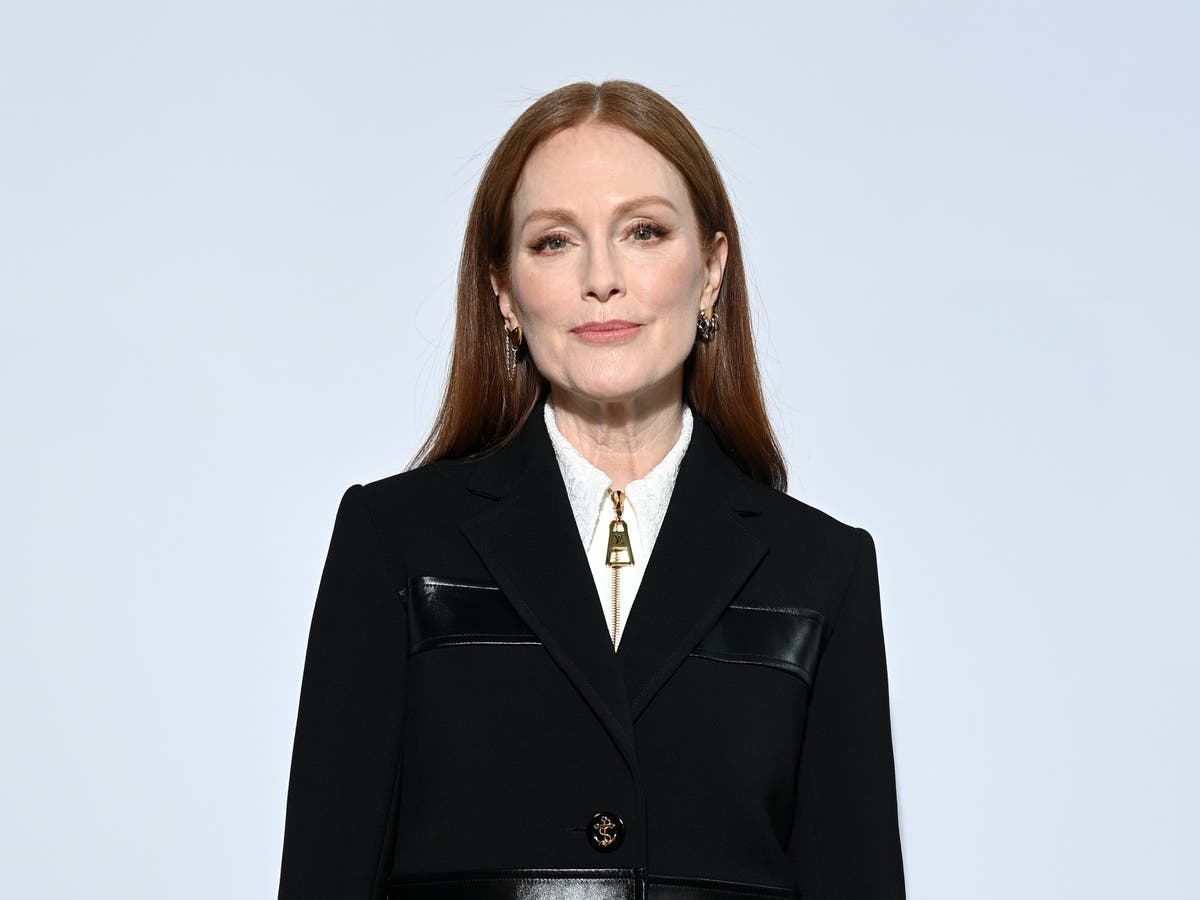 Julianne Moore shares beauty secrets at 61: &lsquo;I destroyed my eyebrows&rsquo;