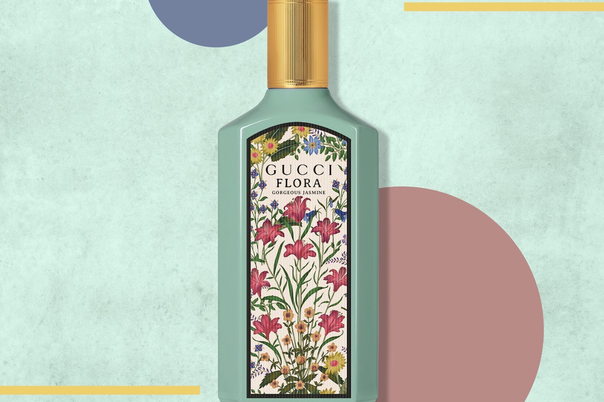 Gucci flora gorgeous jasmine perfume review: A fresh scent that