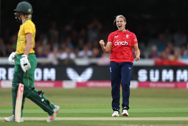 <p>Katherine Sciver-Brunt has announced her retirement from international cricket (Getty Images) </p>