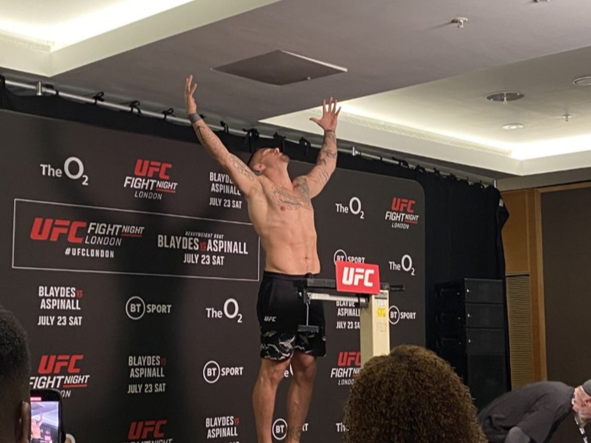 UFC London LIVE: Paddy Pimblett in action before Tom Aspinall vs Curtis Blaydes in main event