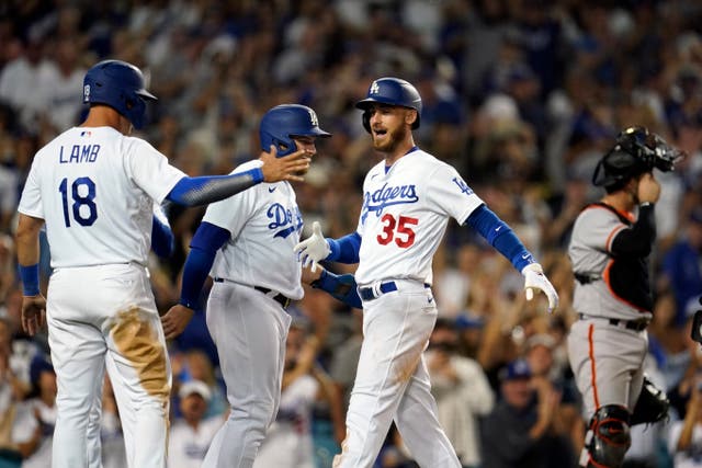 DEP-BEI GIGANTES-DODGERS