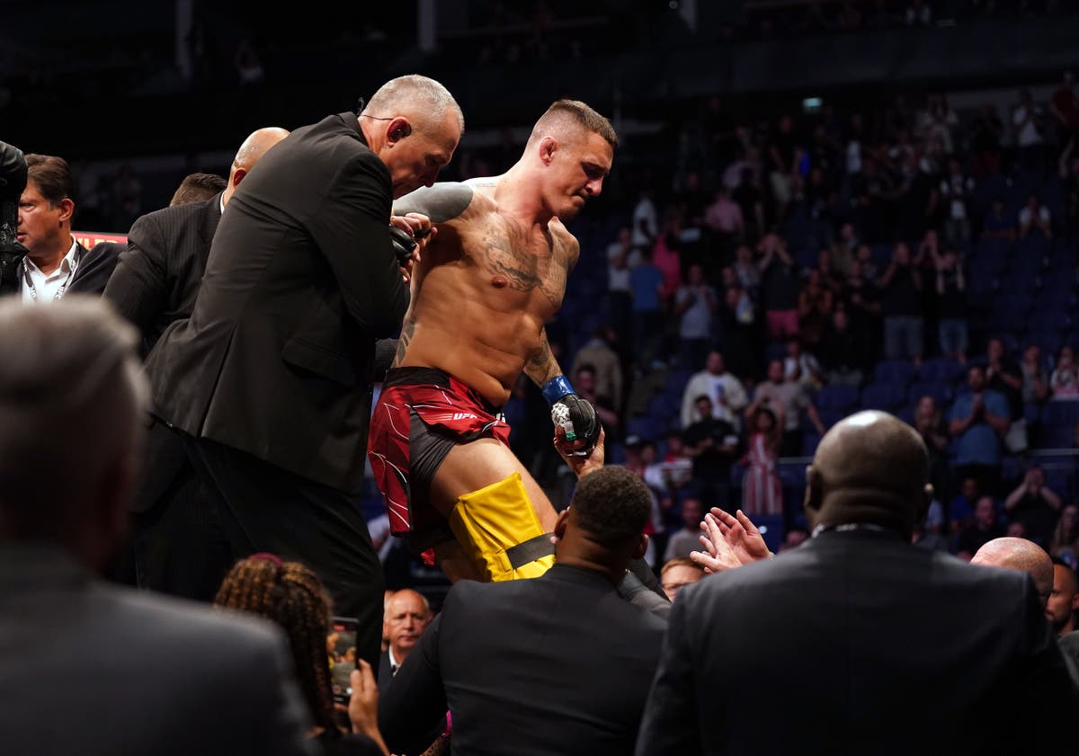 Tom Aspinall forced to quit after 15 seconds against Curtis Blaydes