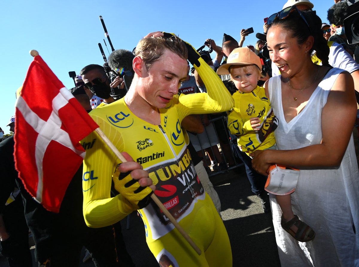 Tour de France 2022 stage 21 LIVE: Jonas Vingegaard set for victory ahead of Champs-Elysees sprint today
