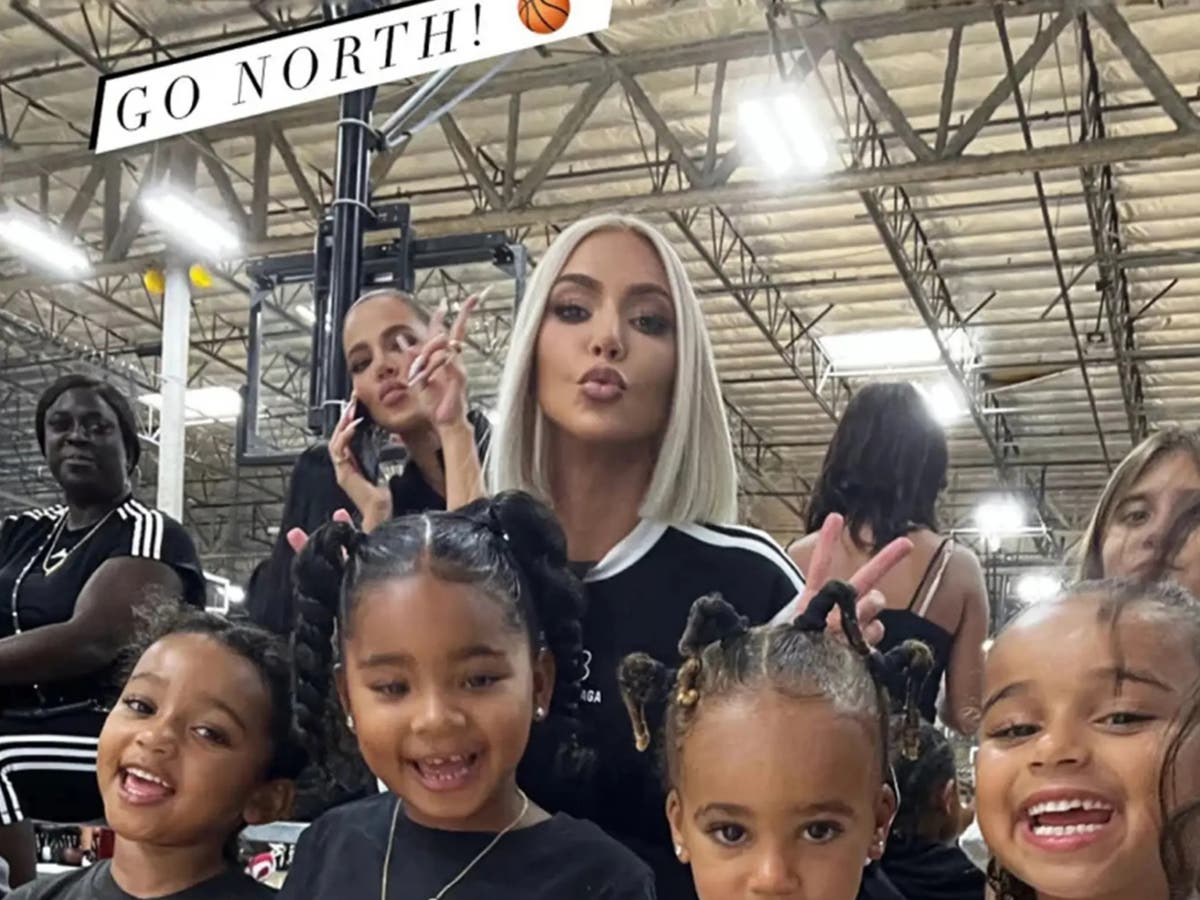 Khloé And Kim Kardashian Cheer On North West At Basketball Game The Independent