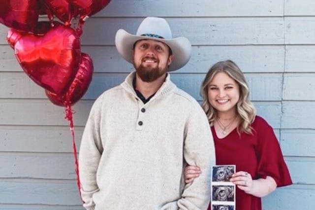 <p>Kailee DeSpain y su esposo anunciaron su embarazo en febrero</p>