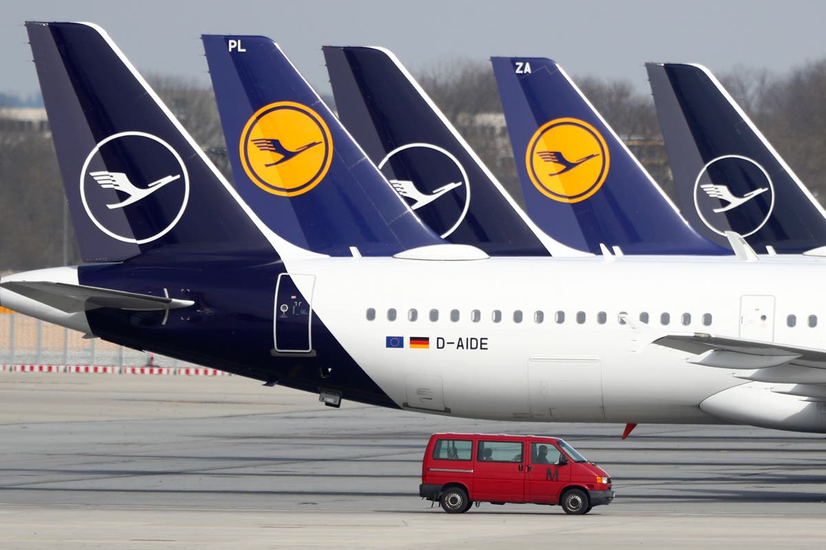 More than 1,000 Lufthansa flights cancelled amid strike