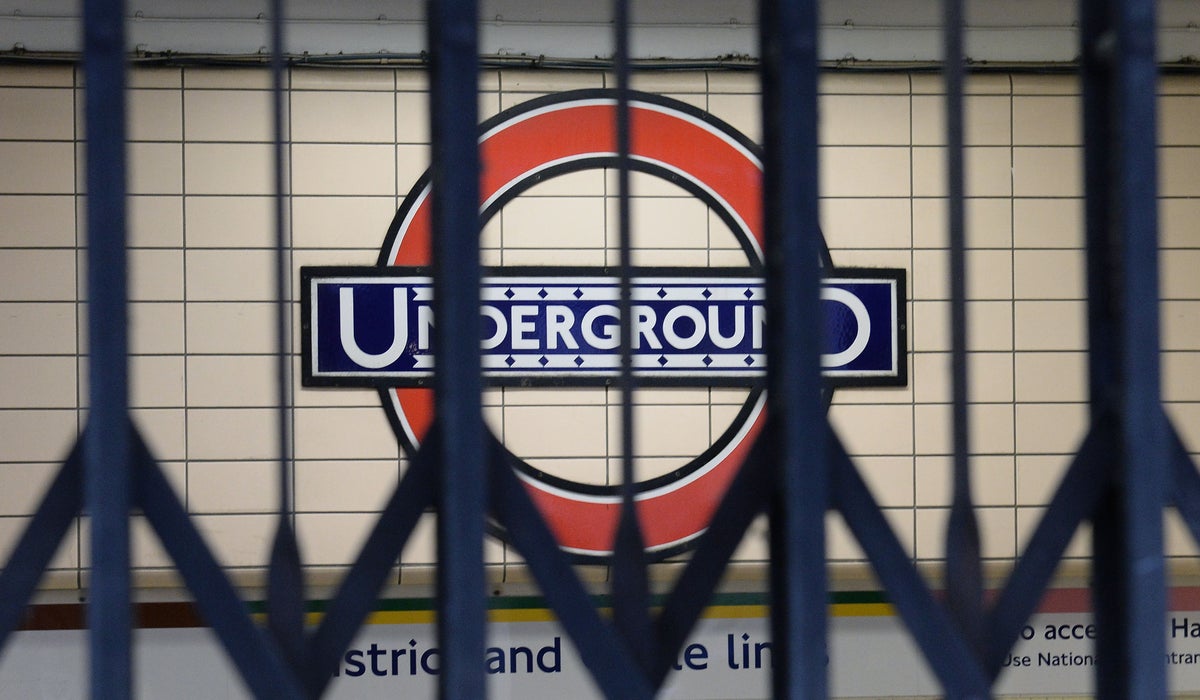 Tube workers to stage fresh strike in dispute over jobs and pensions