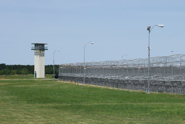 <p>El estudio encontró que los reos sufren por el calor dentro de las cárceles del estado </p>