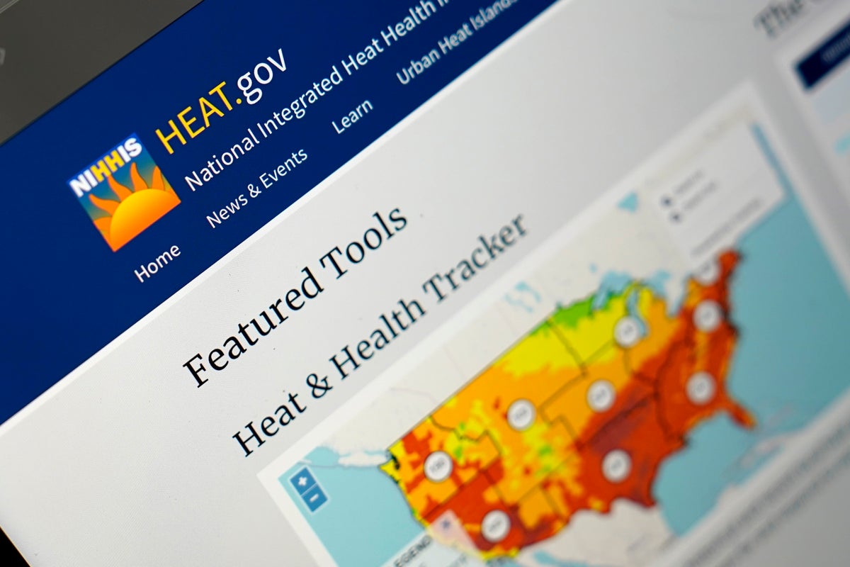 Federaller yeni web sitesinin ölümleri kötüleşen ısıdan önleyebileceğini umuyor