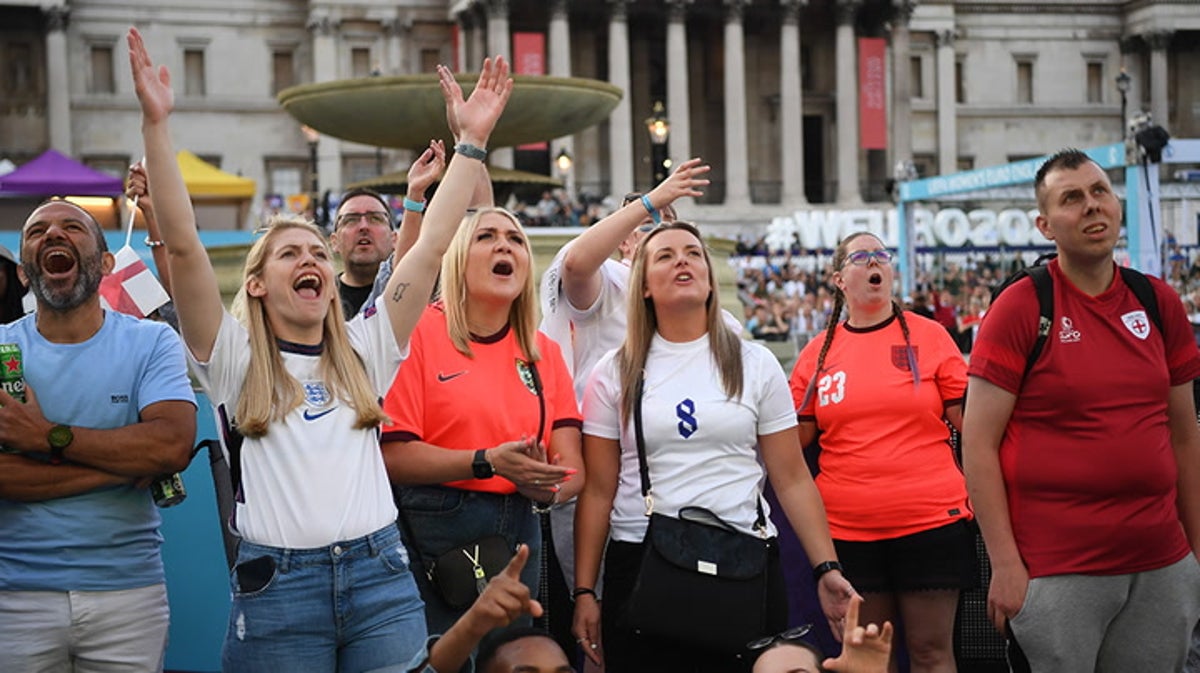England fans react as Lionesses roar past Sweden to reach Euro 2022 final