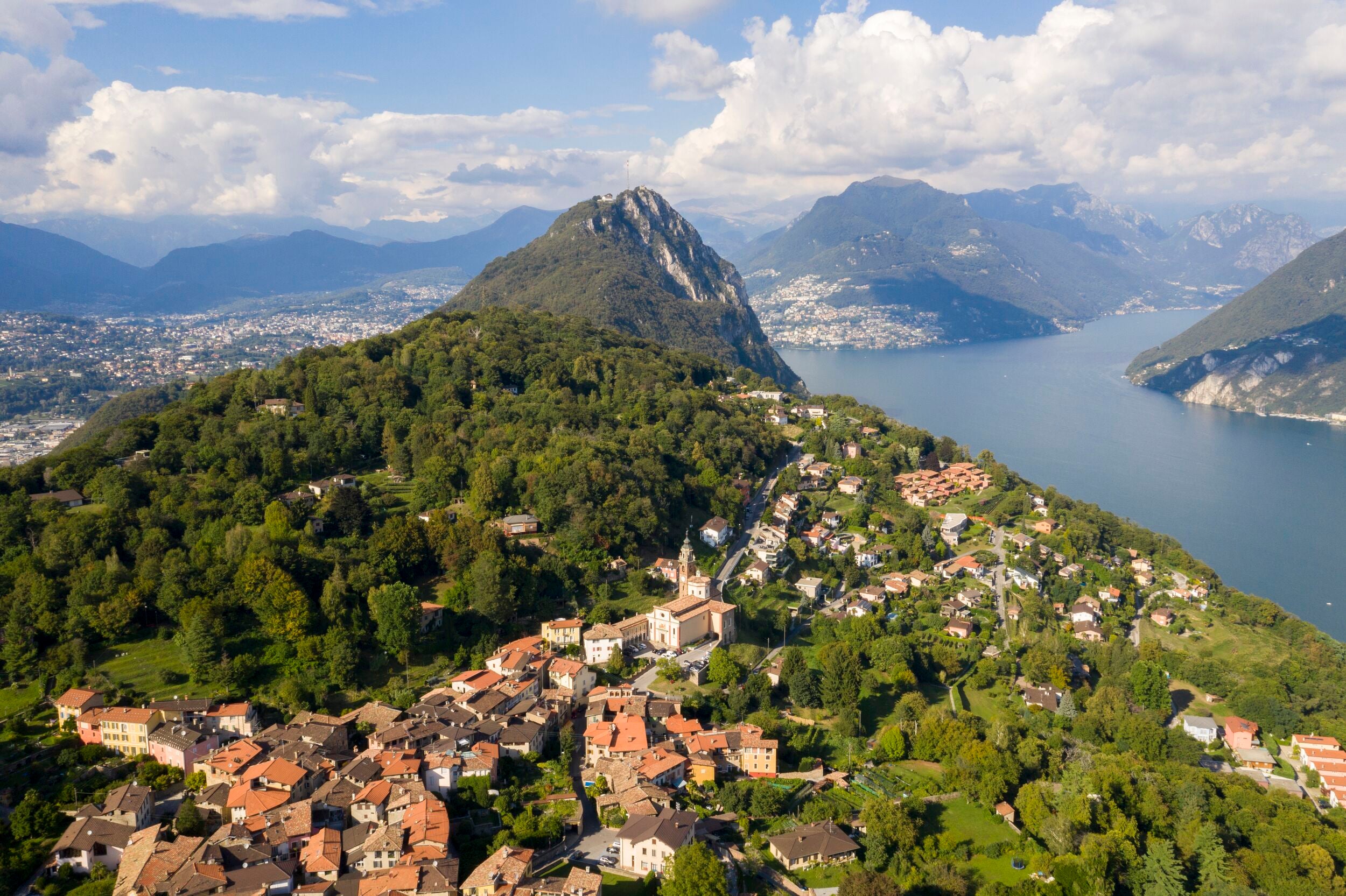 Lugano is on the border with Italy and seems part Italian, part Swiss