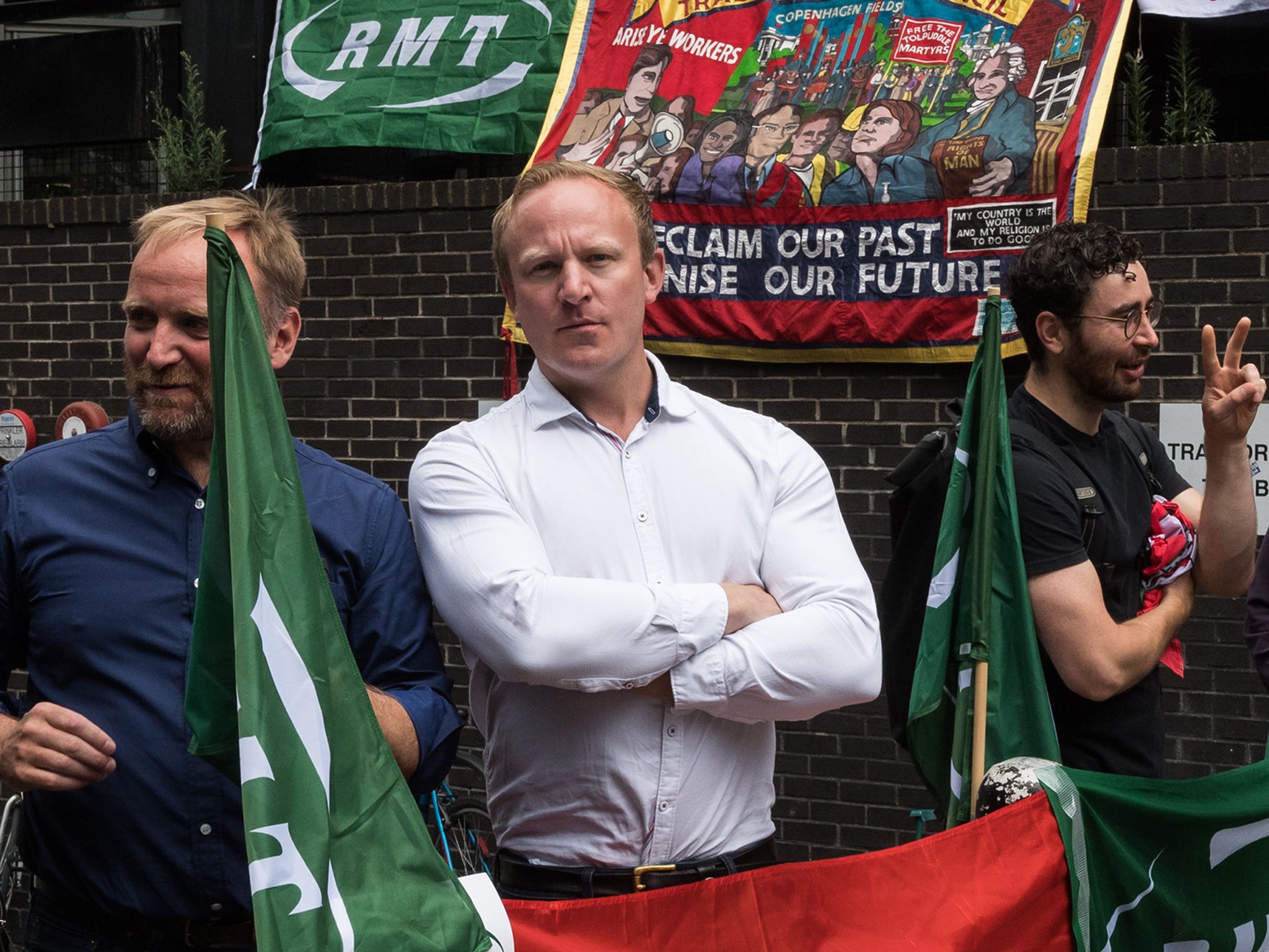 Sam Tarry (centre) joined the RMT picket line outside Euston station