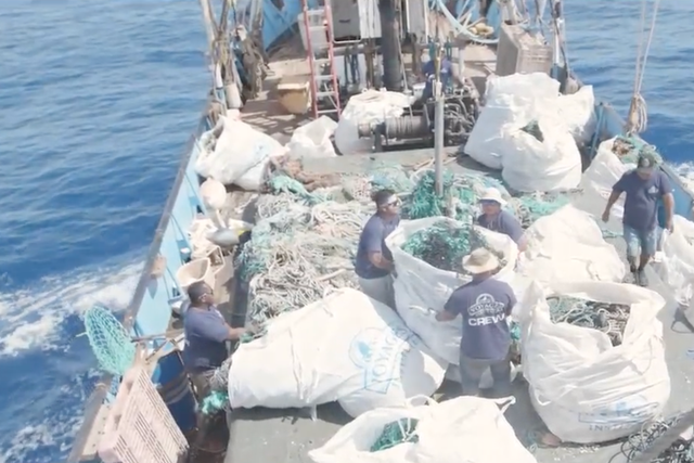 <p>The crew of a ship collecting garbage across the garbage patch between California and Hawaii</p>