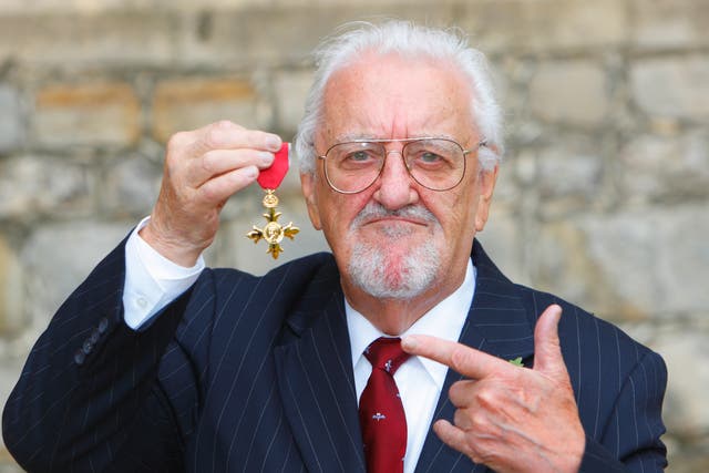<p>Cribbins was awarded the OBE in 2011 for services to drama</p>